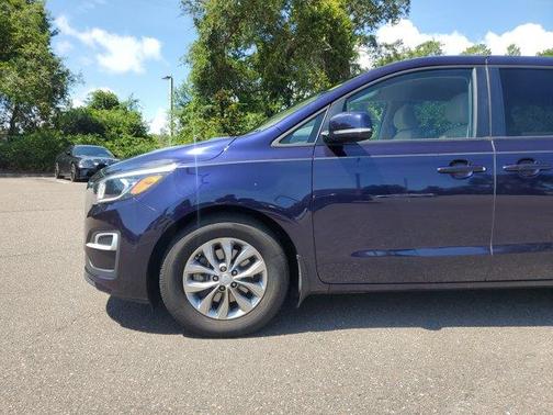 2020 Kia Sedona LX