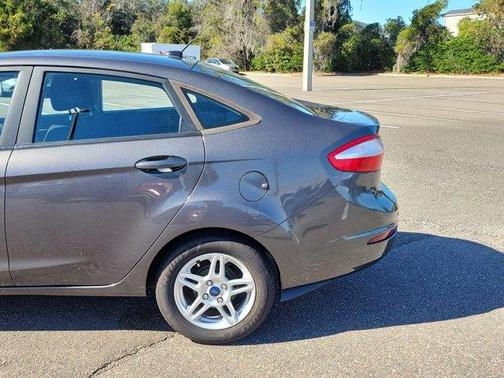 2017 Ford Fiesta SE
