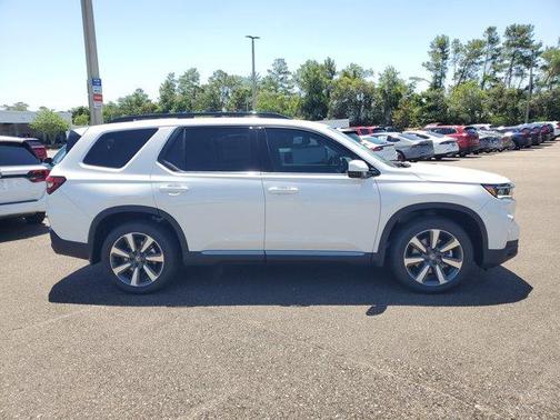 2025 Honda Pilot Touring