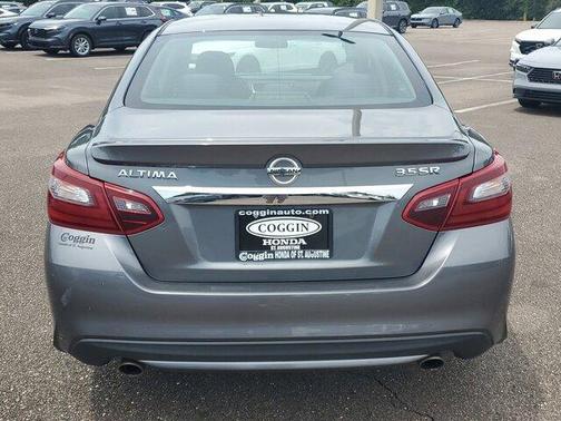 2017 Nissan Altima 3.5 SR