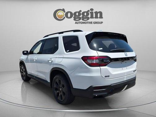 Platinum White Pearl 2026 Honda Pilot Black Edition