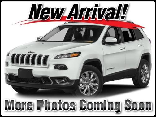 Brilliant Black Crystal Pearlcoat 2015 Jeep Cherokee Limited