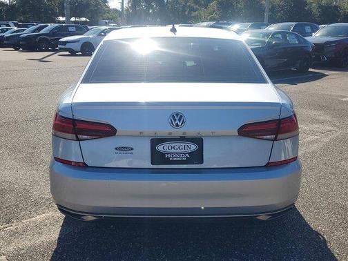 2021 Volkswagen Passat 2.0T S