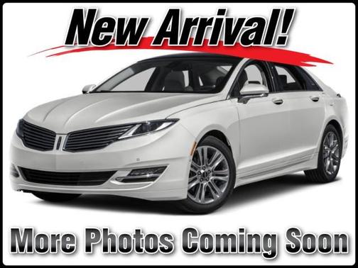 White Platinum Tri-Coat Metallic 2015 Lincoln MKZ Base