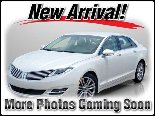White Platinum Clearcoat Metallic 2015 Lincoln MKZ Base