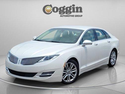 White Platinum Clearcoat Metallic 2015 Lincoln MKZ Base