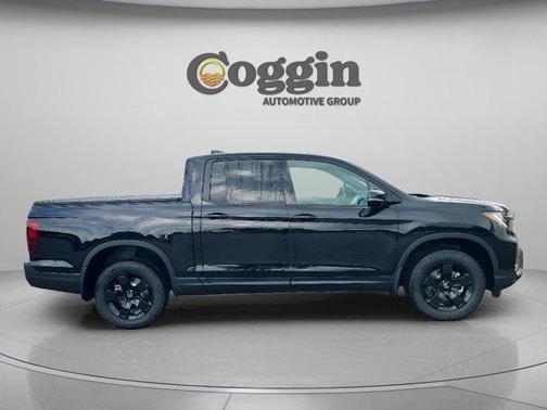 Crystal Black Pearl 2026 Honda Ridgeline Black Edition