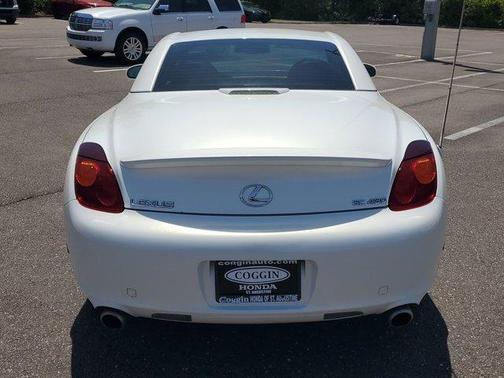 2004 Lexus SC 430