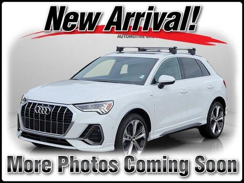 2020 Audi Q3 45 S line Prestige