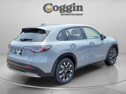 Urban Gray Pearl 2026 Honda HR-V EX-L