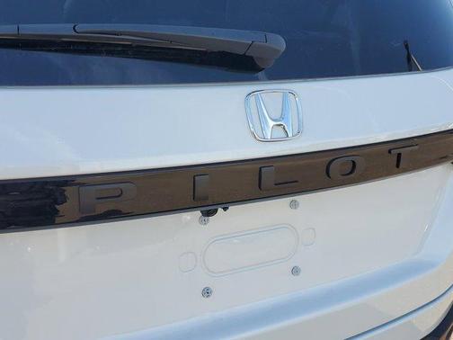 2025 Honda Pilot EX-L+