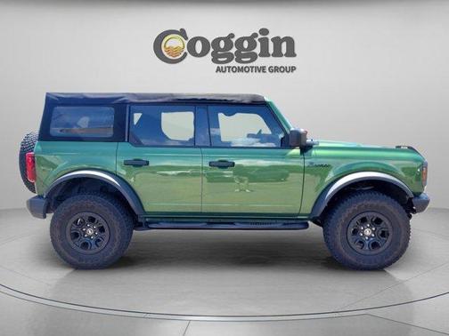 Green Metallic 2022 Ford Bronco Big Bend