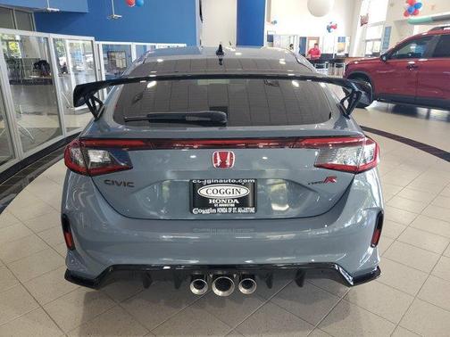 2025 Honda Civic Type R Base