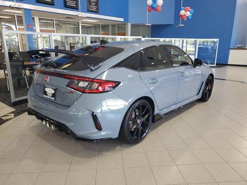 2025 Honda Civic Type R Base