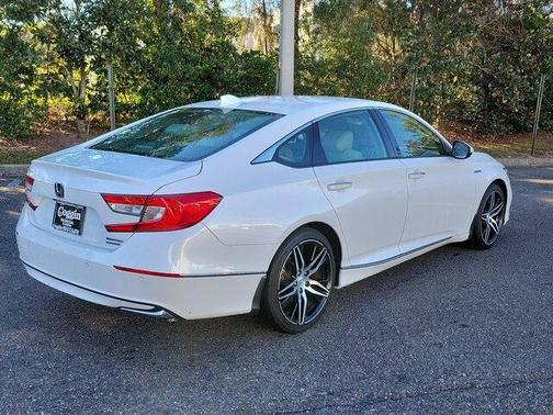 2022 Honda Accord Hybrid Touring