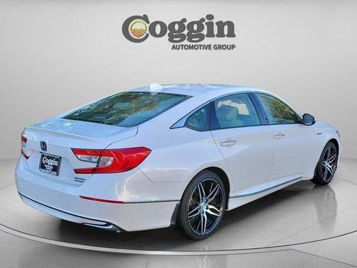2022 Honda Accord Hybrid Touring