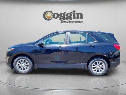Mosaic Black Metallic 2020 Chevrolet Equinox LS