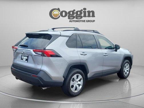 Silver Sky Metallic 2021 Toyota RAV4 LE