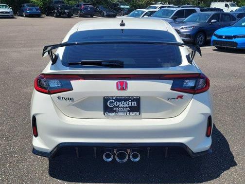 Championship White 2023 Honda Civic Type R Base