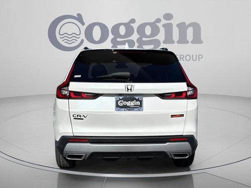 Platinum White Pearl 2026 Honda CR-V Hybrid TrailSport