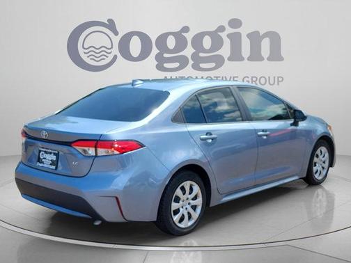 CELESTITE 2020 Toyota Corolla LE