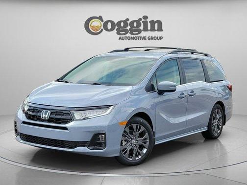 Sonic Gray Pearl 2026 Honda Odyssey Touring