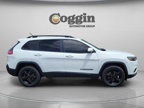 Bright White Clearcoat 2021 Jeep Cherokee Latitude Plus