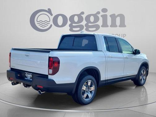 Platinum White Pearl 2026 Honda Ridgeline RTL