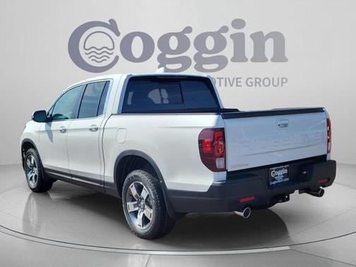 Platinum White Pearl 2026 Honda Ridgeline RTL