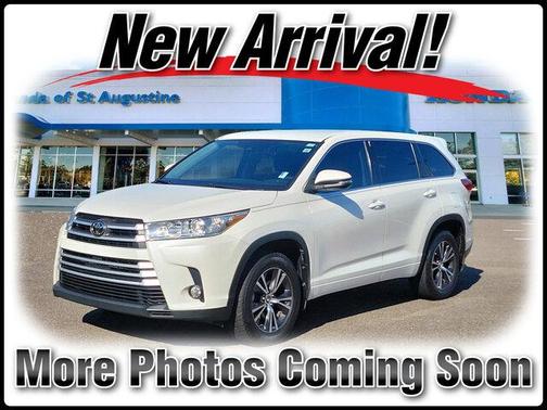 2017 Toyota Highlander LE