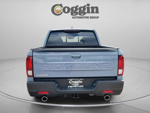 Sonic Gray Pearl 2026 Honda Ridgeline RTL