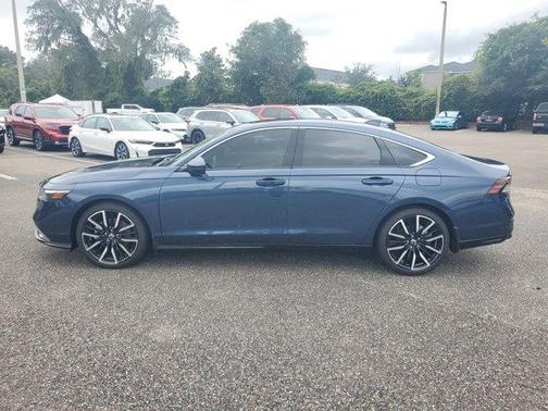 2025 Honda Accord Hybrid Touring