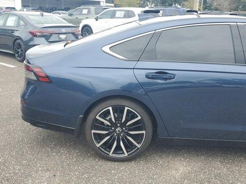 2025 Honda Accord Hybrid Touring