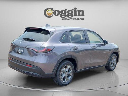 Modern Steel Metallic 2026 Honda HR-V LX