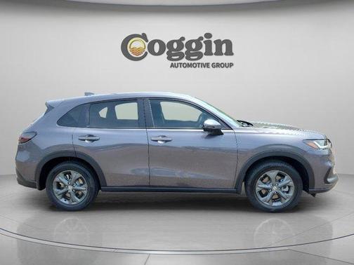 Modern Steel Metallic 2026 Honda HR-V LX