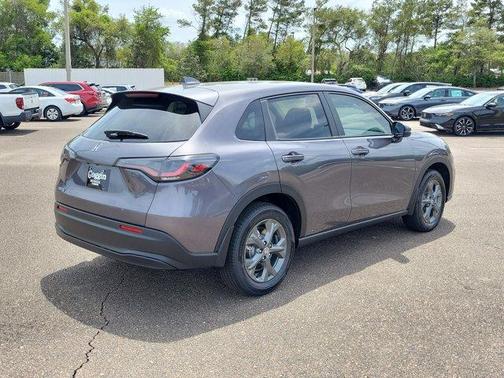 Modern Steel Metallic 2026 Honda HR-V LX