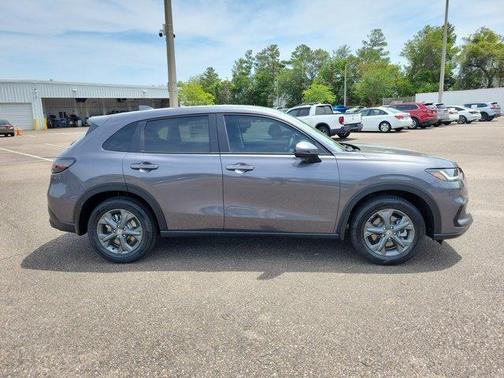 Modern Steel Metallic 2026 Honda HR-V LX