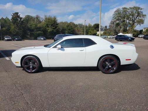 2012 Dodge Challenger SXT