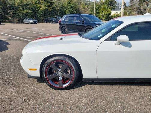 2012 Dodge Challenger SXT