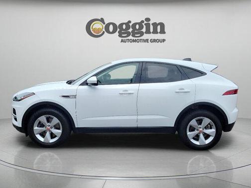 Fuji White 2022 Jaguar E-PACE P250