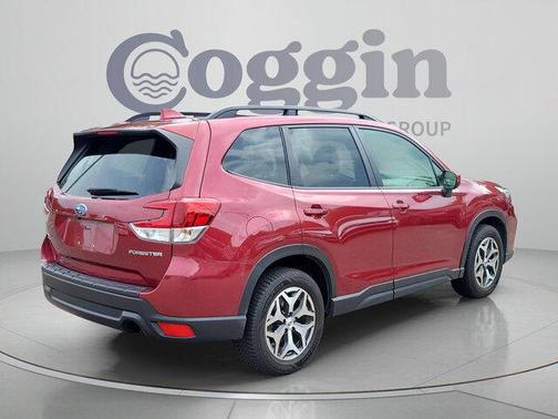 Crimson Red Pearl 2021 Subaru Forester Premium
