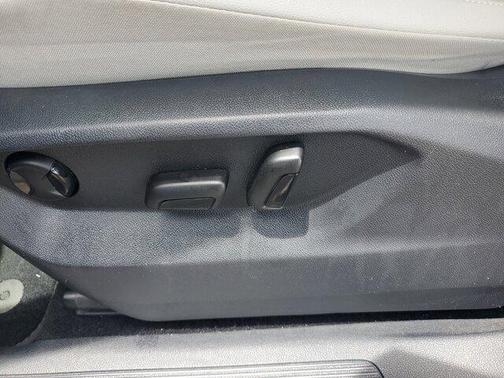 2019 Volkswagen Tiguan 2.0T SE