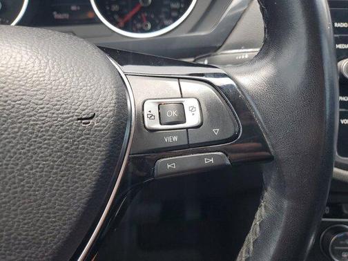 2019 Volkswagen Tiguan 2.0T SE