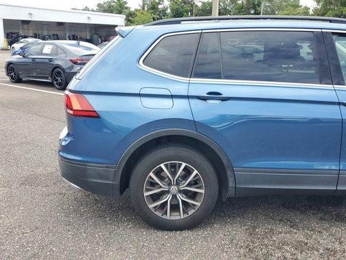 2019 Volkswagen Tiguan 2.0T SE