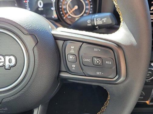 2024 Jeep Gladiator Sport