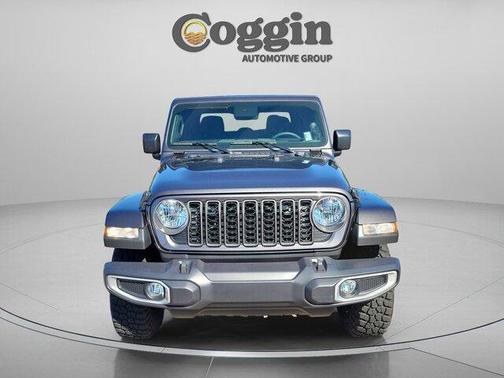 2024 Jeep Gladiator Sport