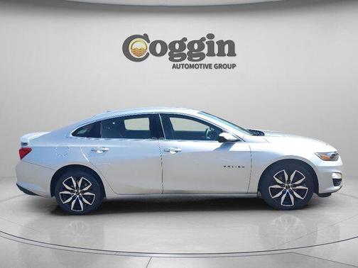 2021 Chevrolet Malibu RS