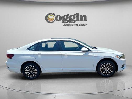 Pure White 2019 Volkswagen Jetta 1.4T SEL