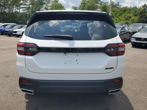 2025 Honda Pilot Sport