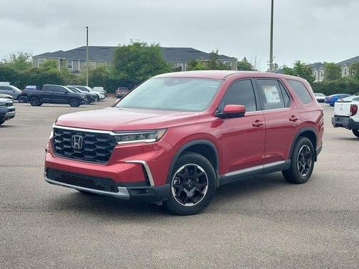 Radiant Red Metallic II 2025 Honda Pilot Sport